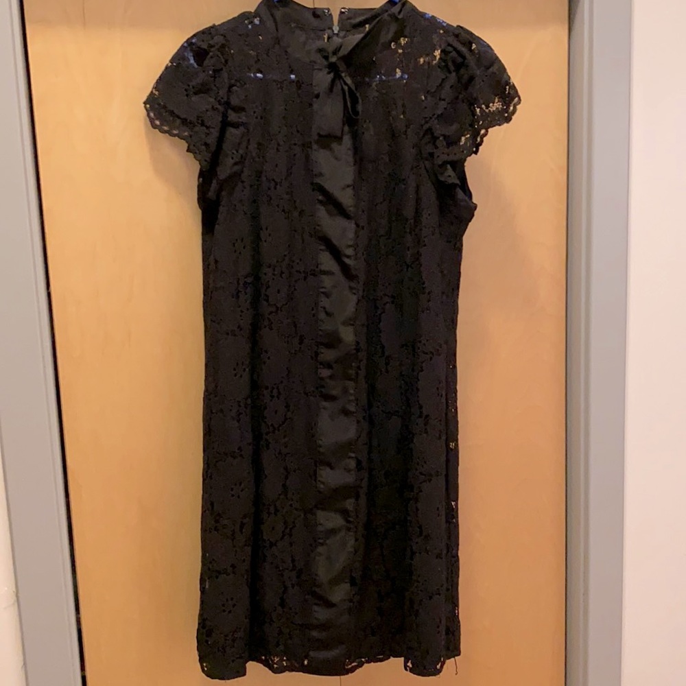 Stylish black lace dress w/ back zipper up to neck